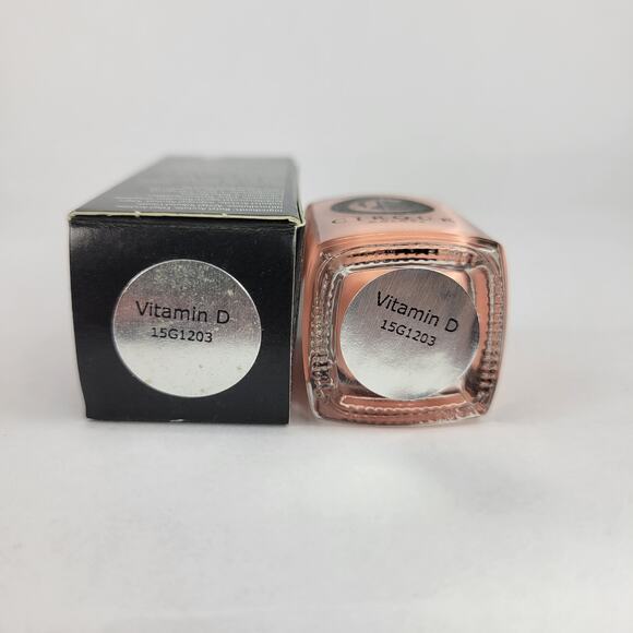 Cirque Nail Polish "Vitamin D" NEW Peach Pastel Neon Creme - Picture 6 of 6